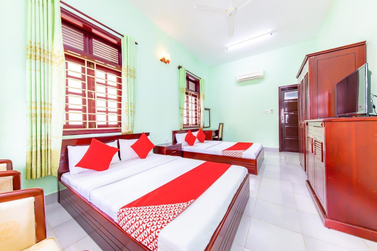 Oyo 381 Tuyet Mai Hotel Nha Trang Buitenkant foto
