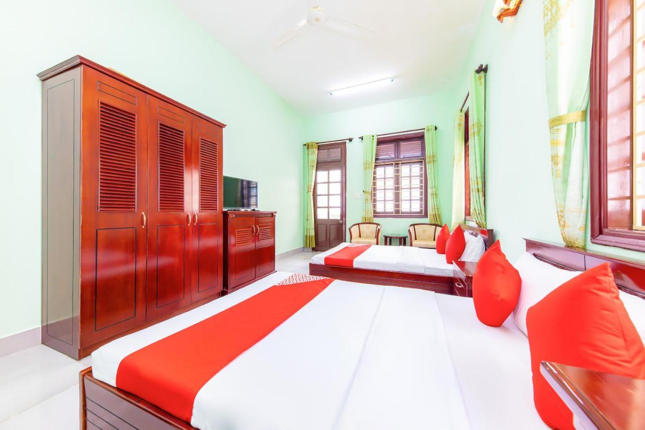 Oyo 381 Tuyet Mai Hotel Nha Trang Buitenkant foto