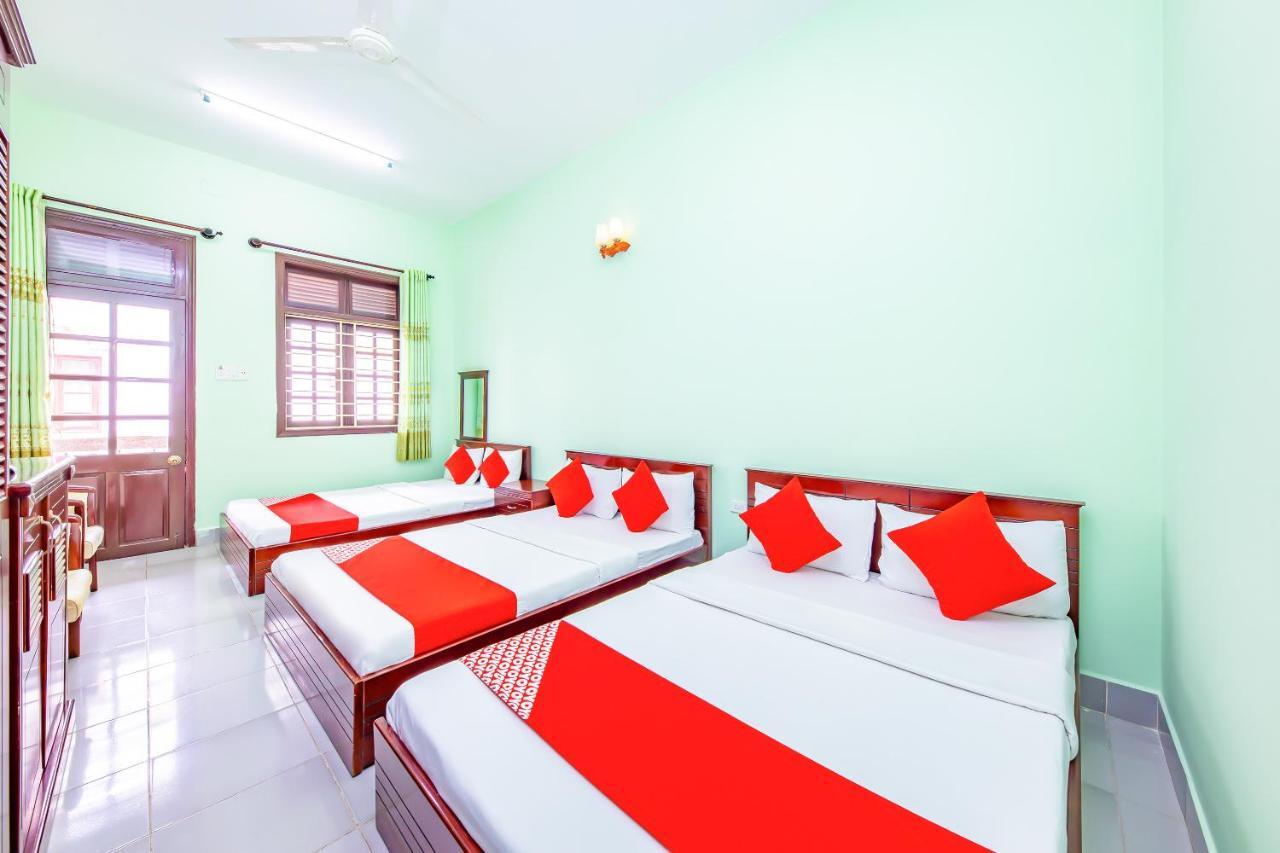 Oyo 381 Tuyet Mai Hotel Nha Trang Buitenkant foto